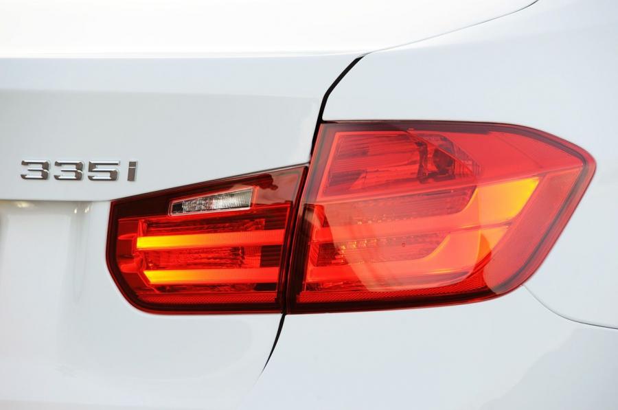  BMW 335i 2012 года  (фото 51 из 61)